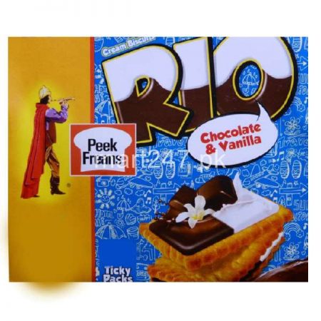 Peek Freans Rio Chocolate & Vanilla 25 Ticky Pack 1 Free Inside